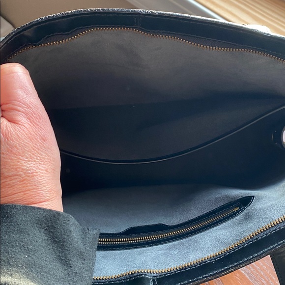 Louis Vuitton Lussac Black Epi Shoulder Bag with COA - Picture 13 of 13